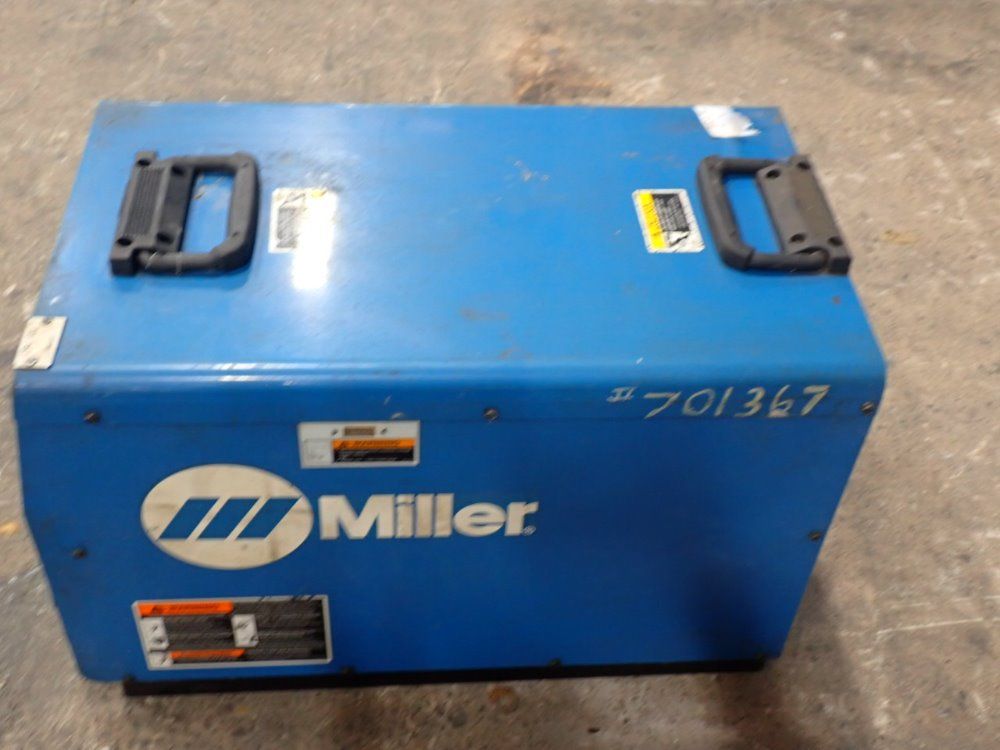 Miller 50.8a/19.2kw Arc Welder - Invision 456p