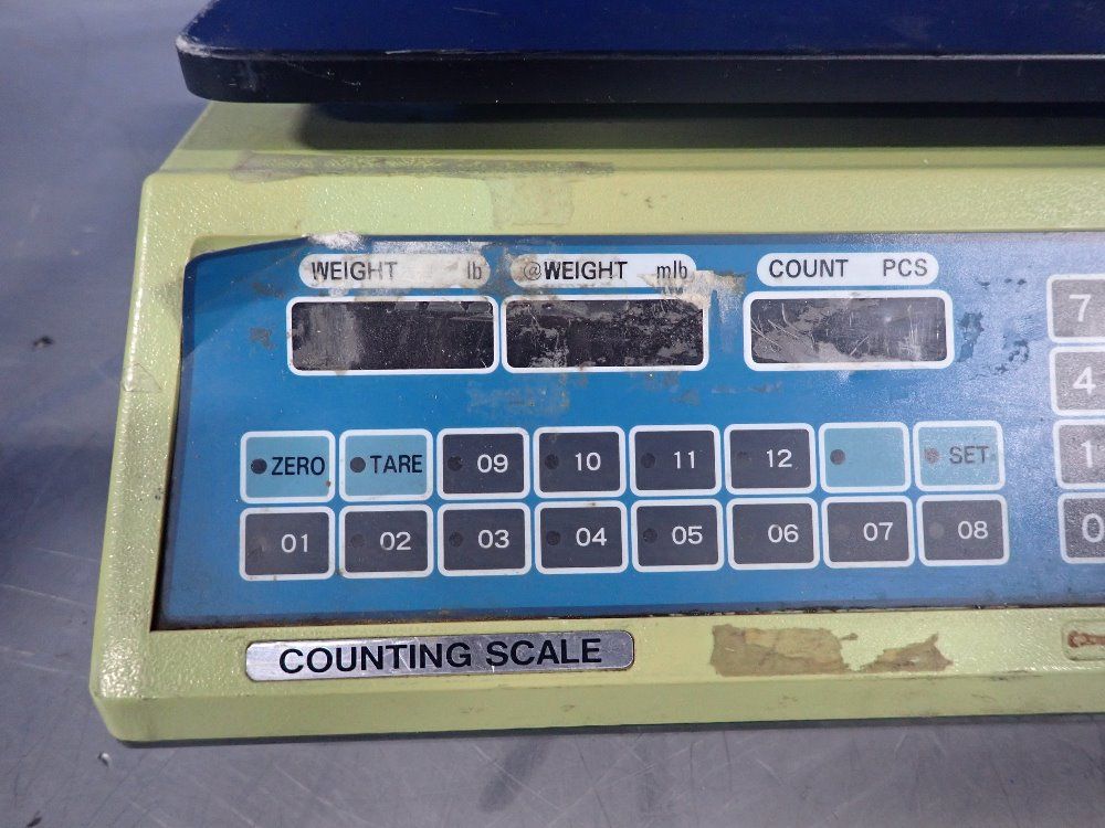 Universal Weight Scale