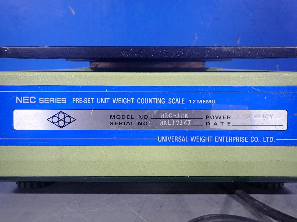 Universal Weight Scale