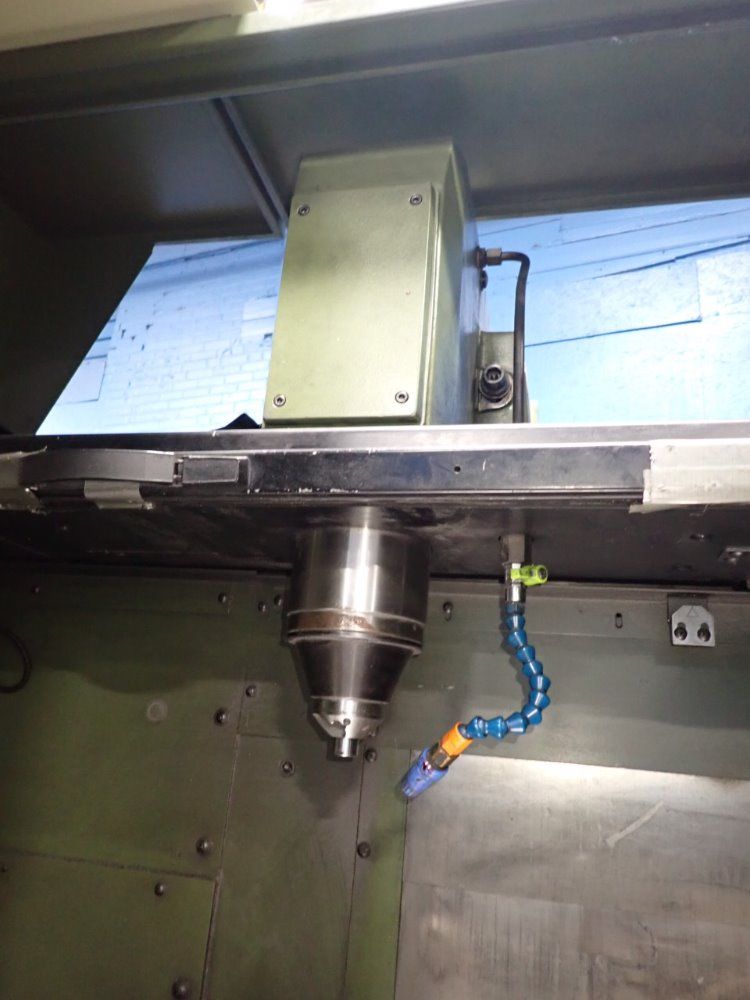 Makino Cnc Vmc
