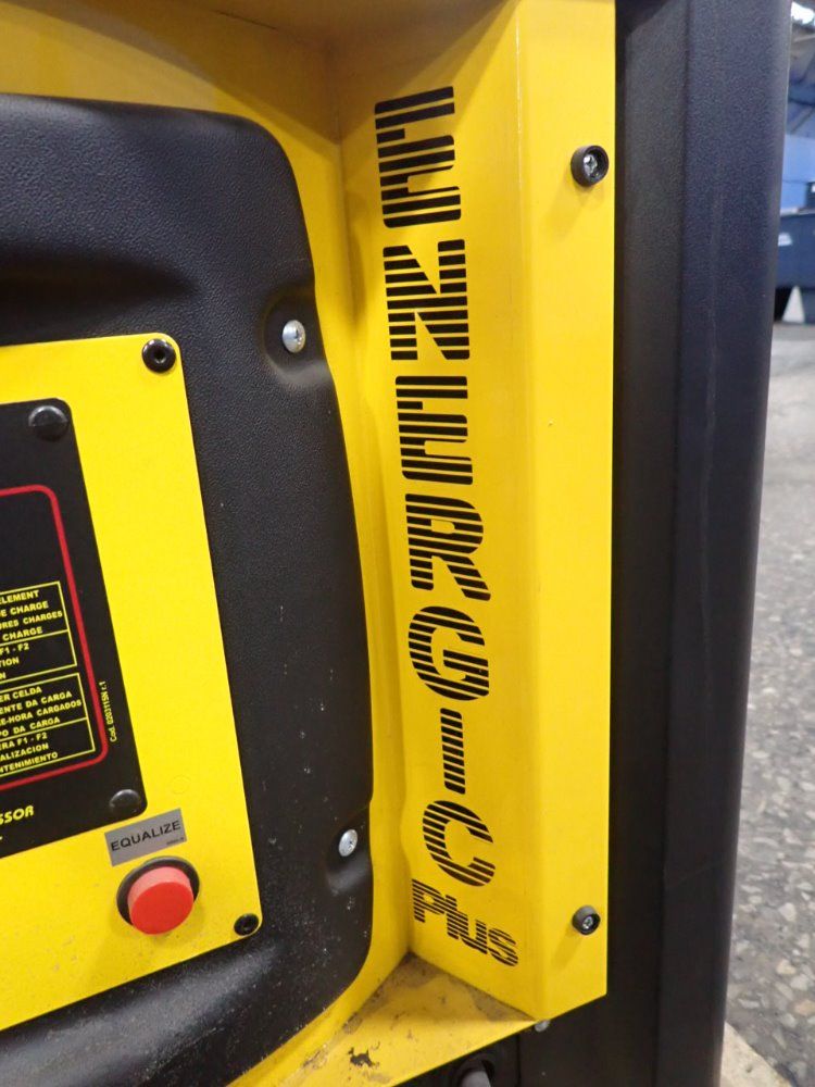 Energic Plus Battery Charger