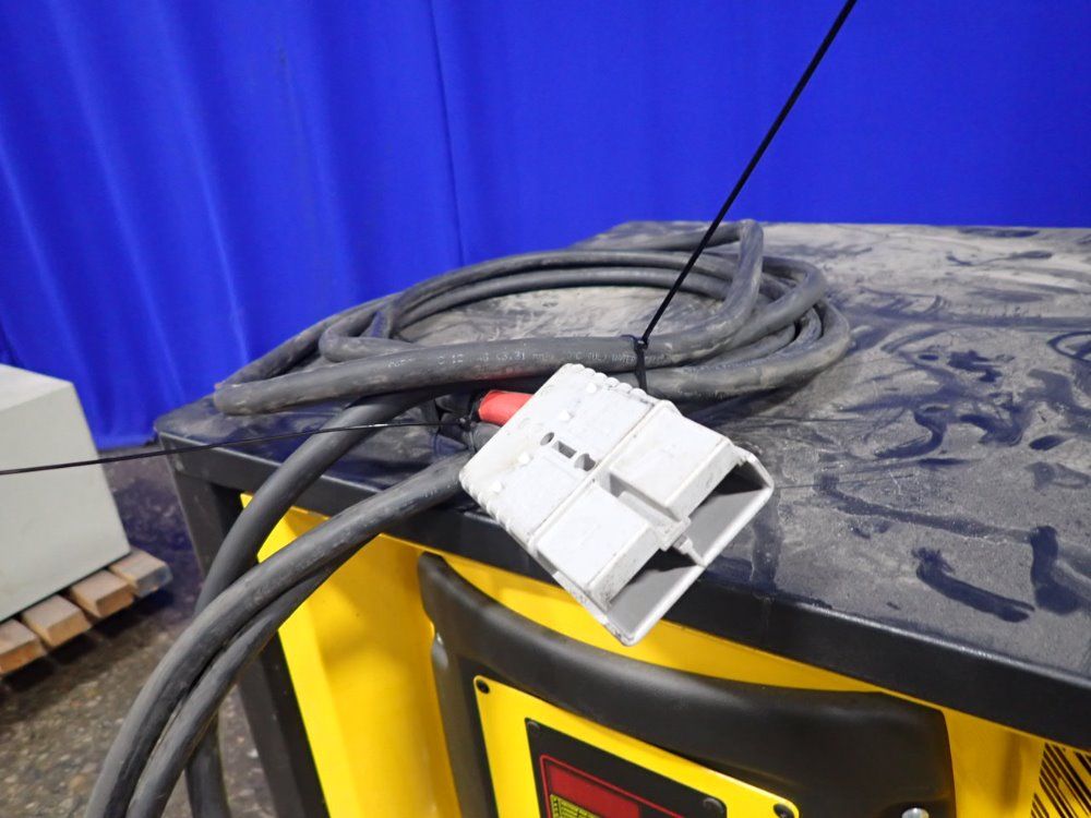 Energic Plus Battery Charger