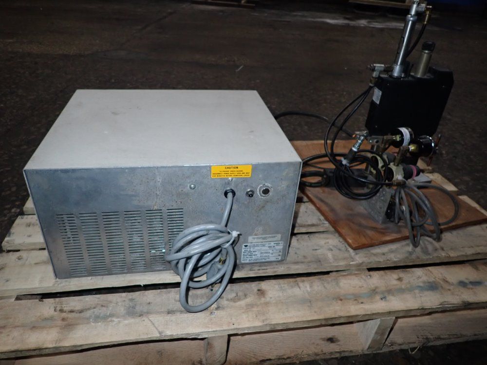 Unitek Equipment Ultrasonic Spot Welder