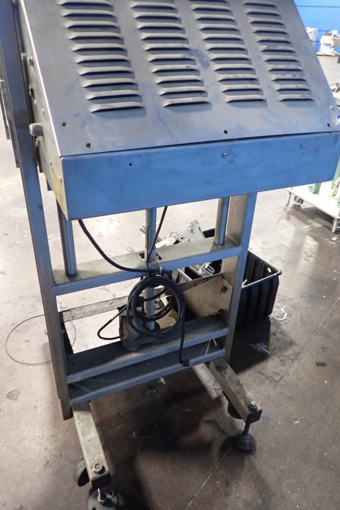 Elf Machinery 30" Capper - Act600l