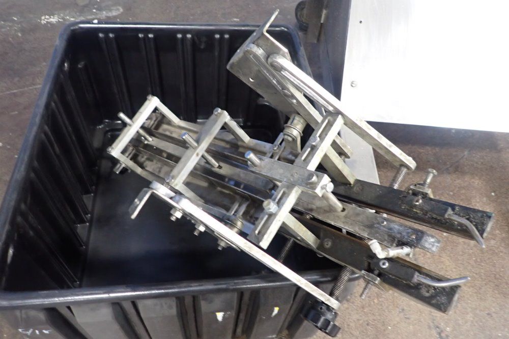 Elf Machinery 30" Capper - Act600l