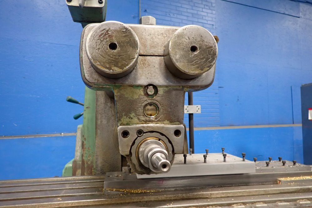 Kearney & Trecker 63 1/2" X 12" Horizontal Mill