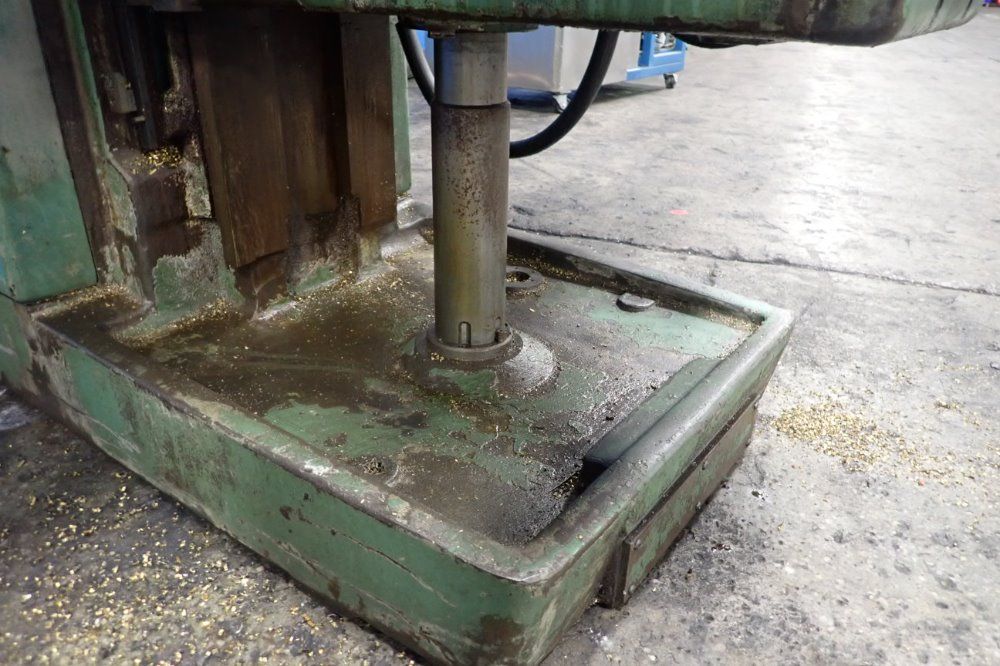 Kearney & Trecker 63 1/2" X 12" Horizontal Mill