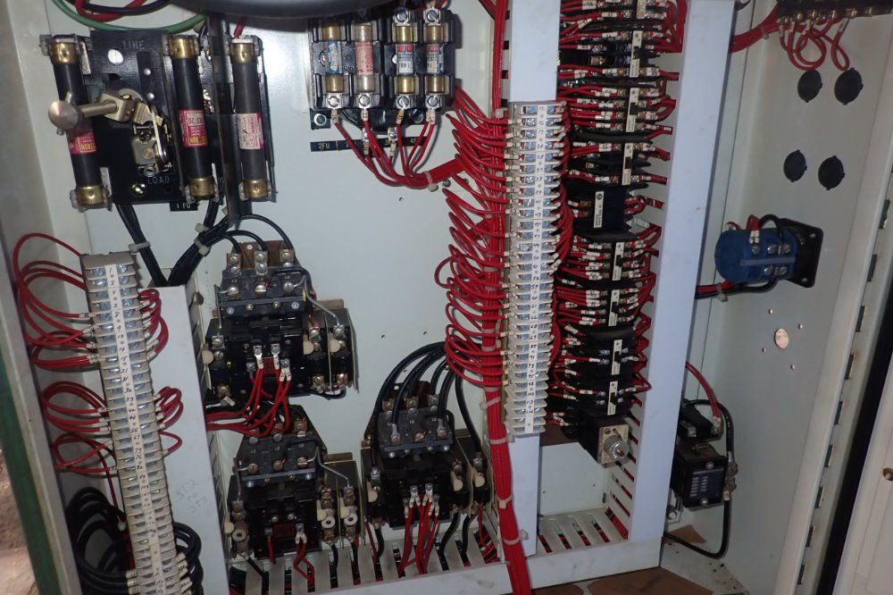 Kearney & Trecker 63 1/2" X 12" Horizontal Mill