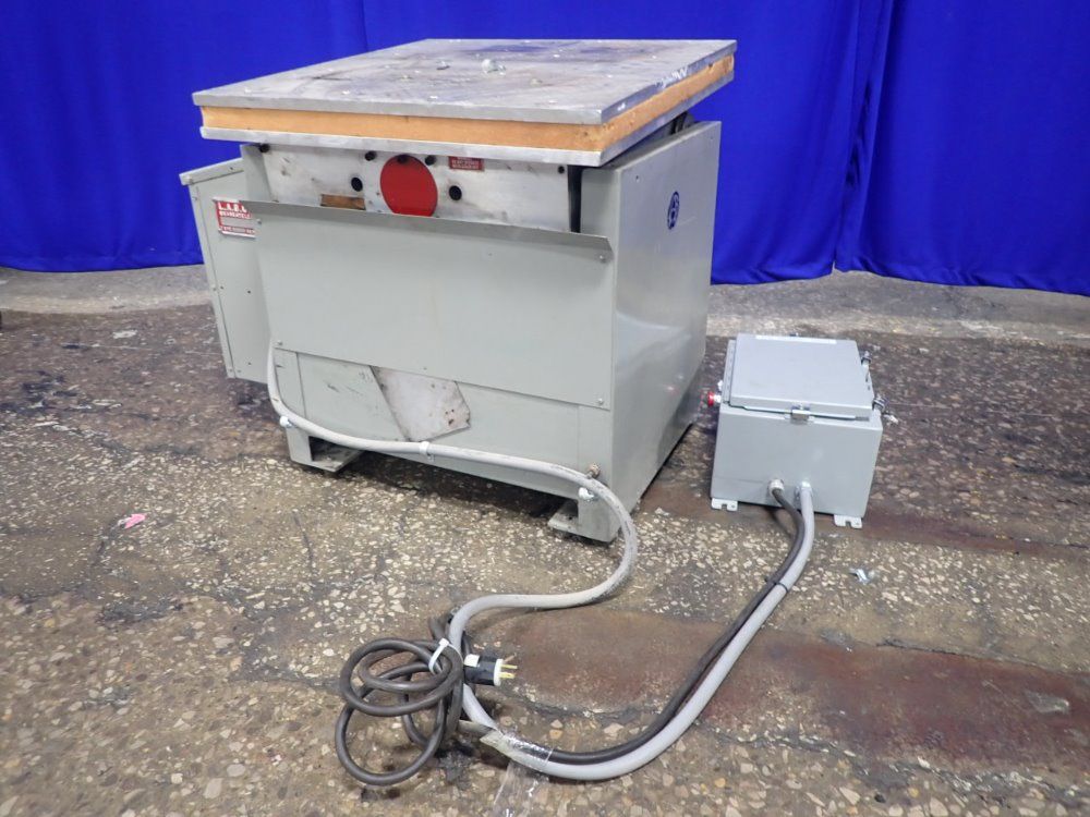 L A B Corp Vibration Test Machine
