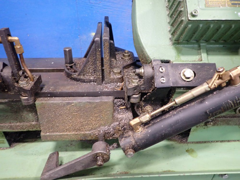 Central 13" X 8" Horizontal Band Saw