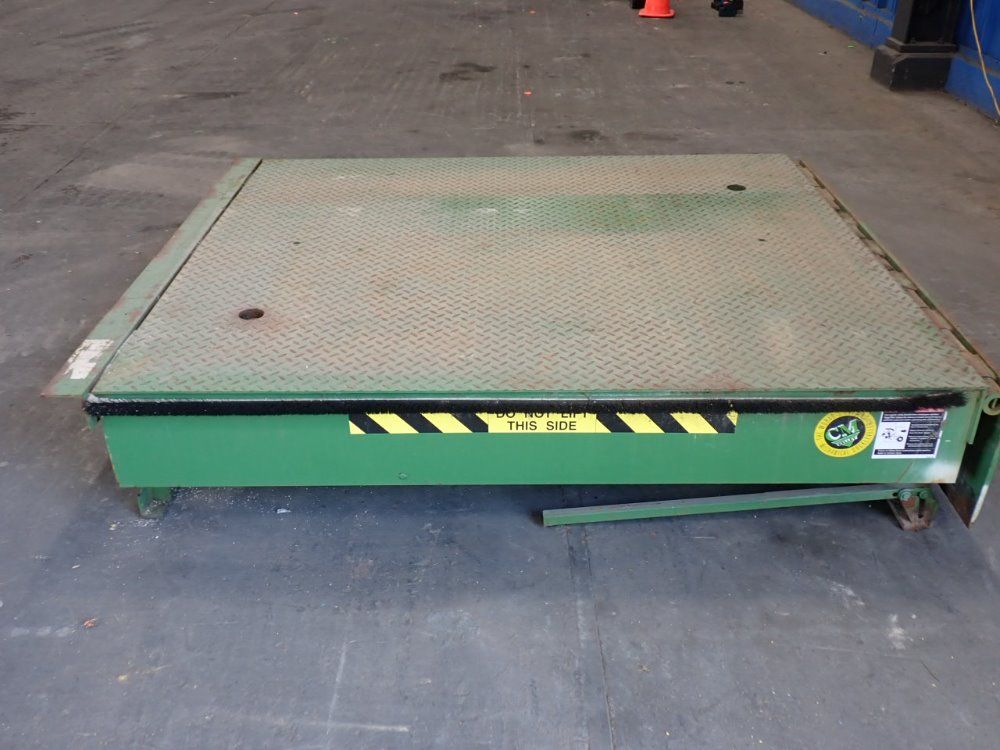 Cm Kelley 1000lbs Dock Levelers