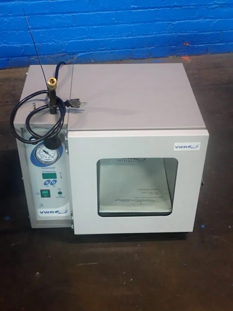 Vwr/sheldon Vacuum Oven