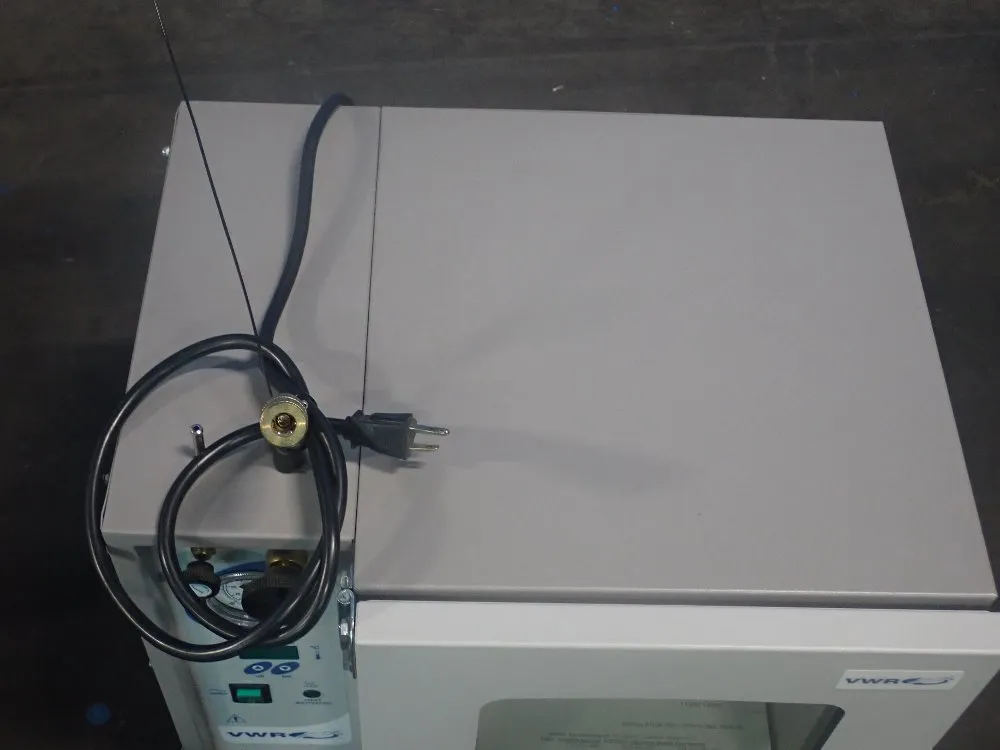 Vwr/sheldon Vacuum Oven
