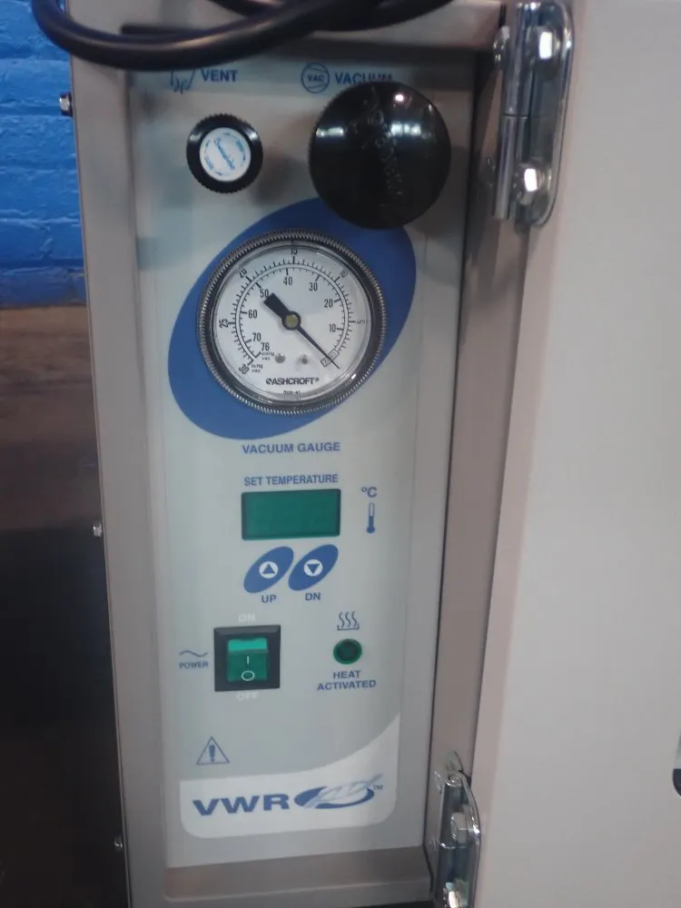 Vwr/sheldon Vacuum Oven