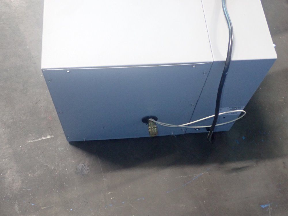 Vwr/sheldon Vacuum Oven