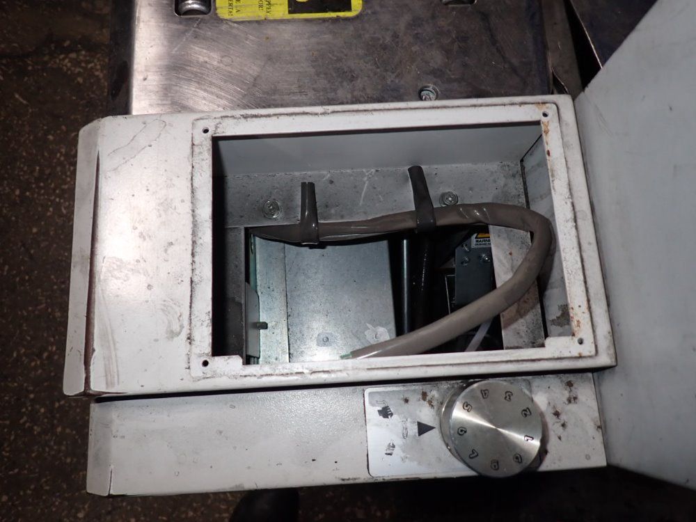 Dynaric Inc. 28 1/2" X 17 1/2" H Strapping Unit - Df-11