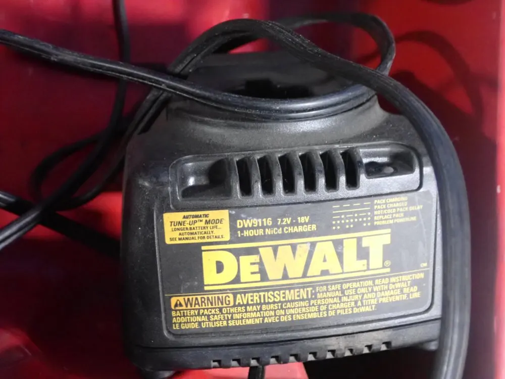 Bosch/dewalt Battery/battery Charger