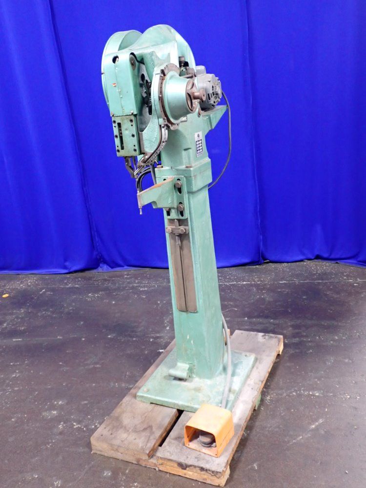 Chicago Rivet Riveting Machine