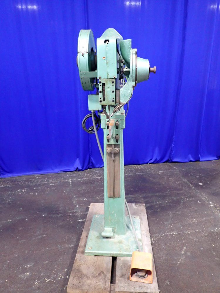 Chicago Rivet Riveting Machine