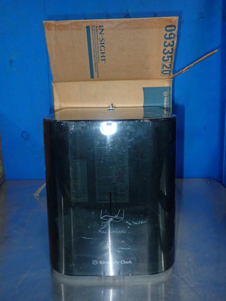 Kimberly Clerk Dispenser