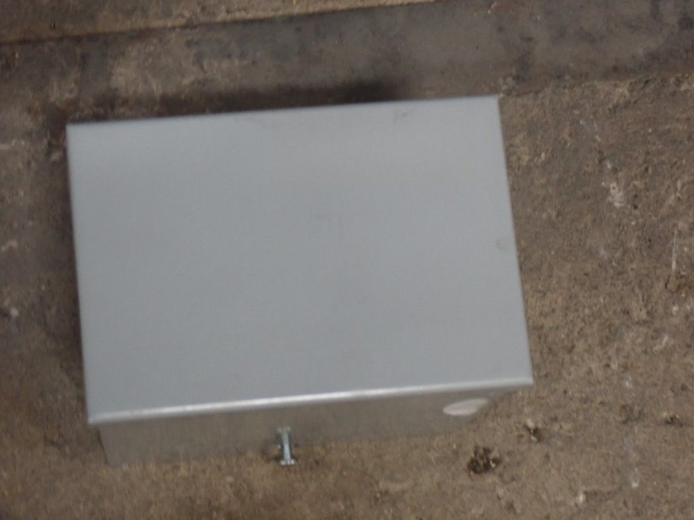 Cooper B-line 6x6x4 Screw Cover Junction Box - 664rtsc Nk