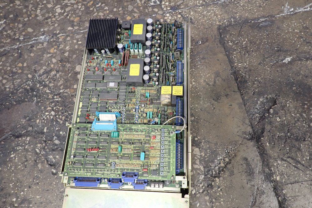 Fanuc Ac Spindle Servo Unit - A06b-6044-h025