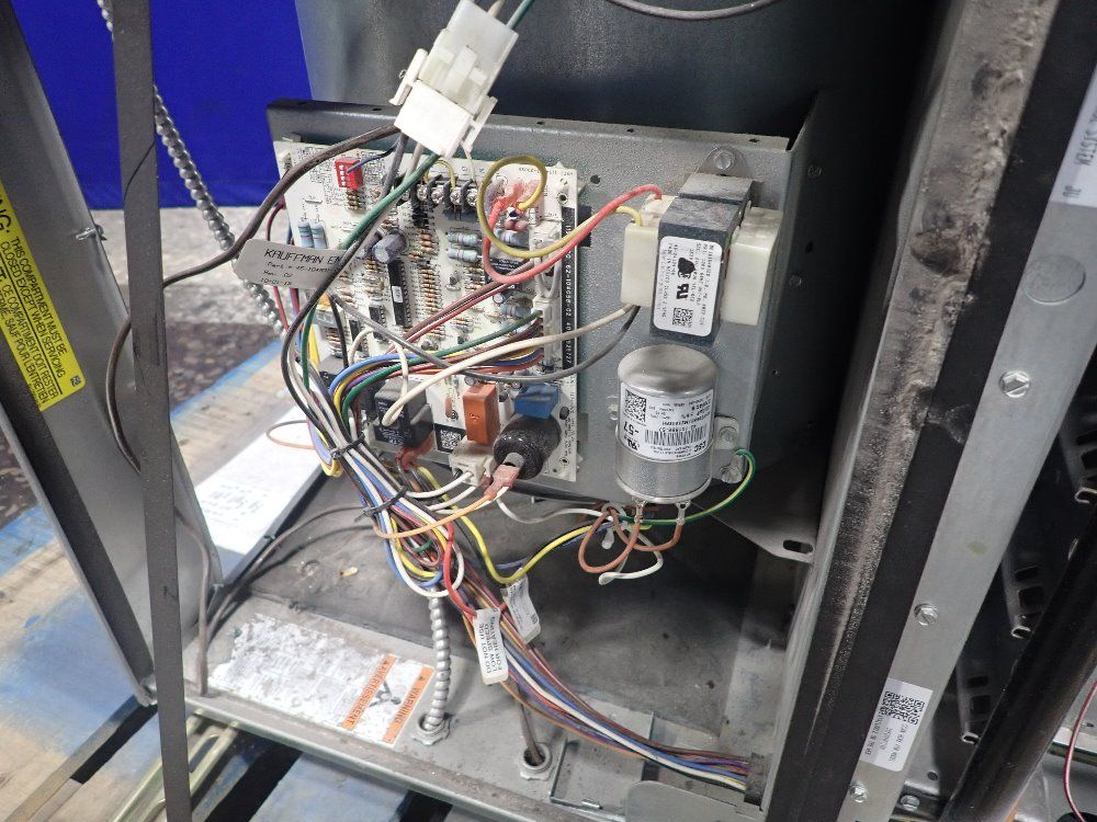 Thermal Zone/ United Refrigeration Distributors In 125000 Btu Gas Heater - Tz80mss125d50sa