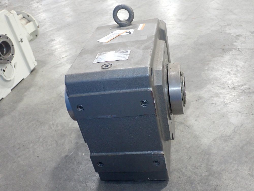 Stober Drives Inc. 2.9 Hp/2.2 Kw Gear Reducer - K614wg0930mr160/140b