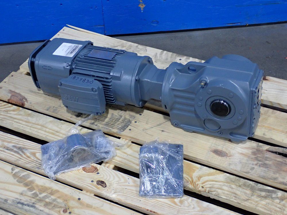 Sew-eurodrive Gearbox Reducer - Ka67/t Am145