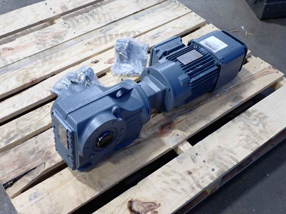 Sew-eurodrive Gearbox Reducer - Ka67/t Am145