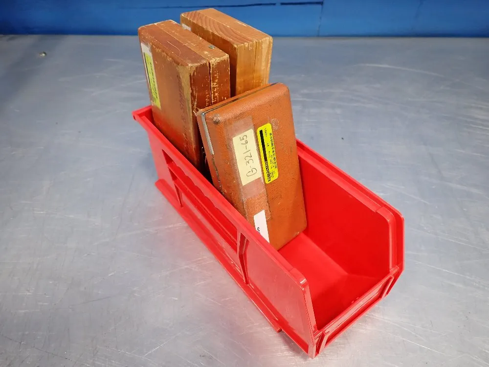 Brown & Sharpe 1", .0001" Increments Dial Test Indicators - 7032-2