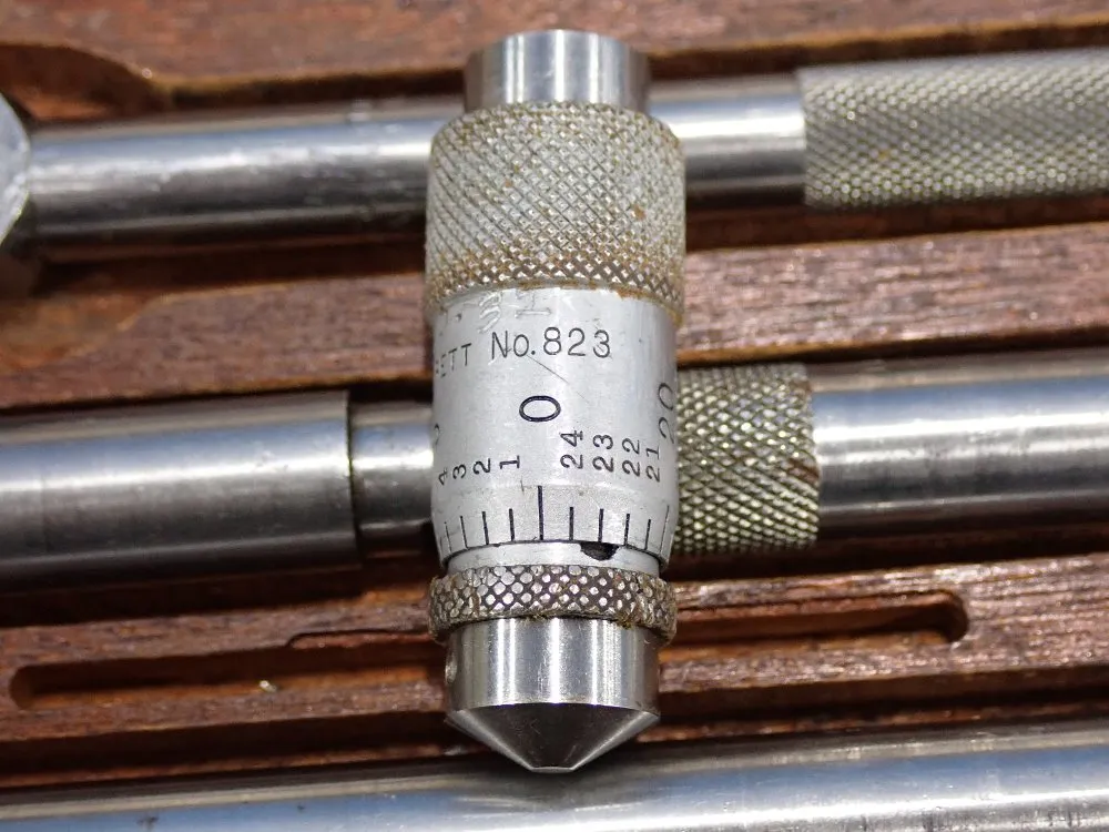 Starrett 1 1/2 - 8", .001" Inside Micrometer - No. 823a