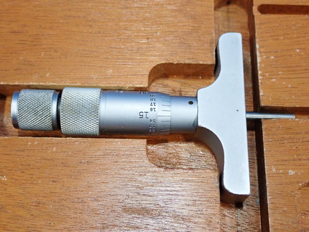 Brown & Sharpe 0-3", .001" Depth Micrometer - 603