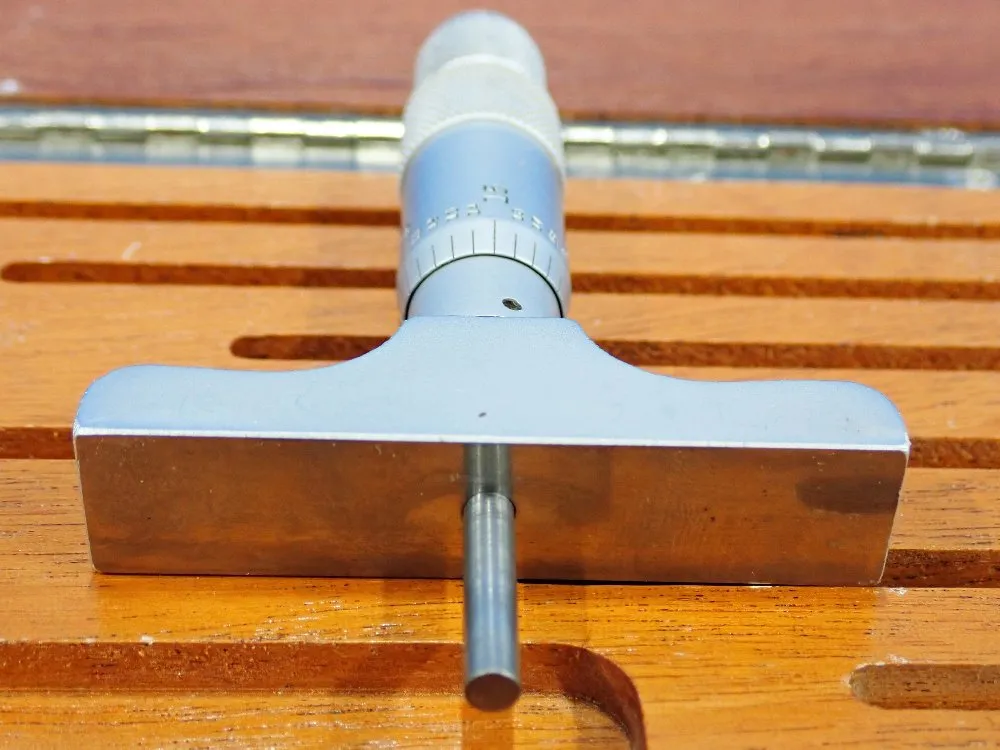 Brown & Sharpe 0-3", .001" Depth Micrometer - 603