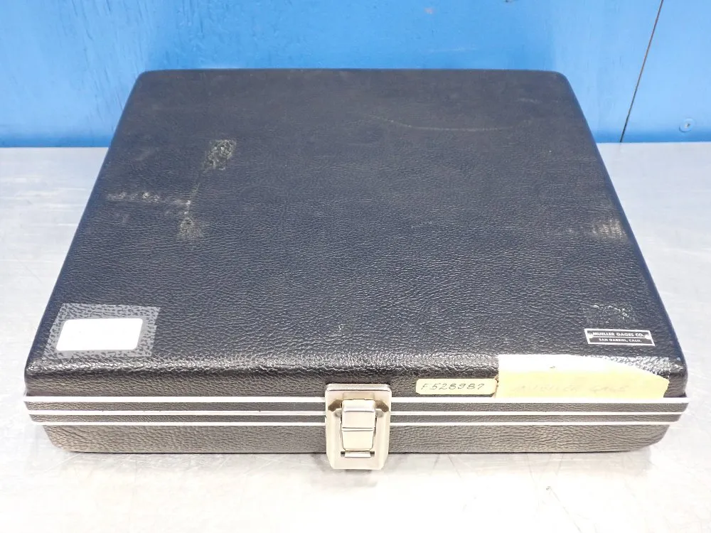 Mueller 3mm, .01mm Dial Groove Caliper - 1900 Series