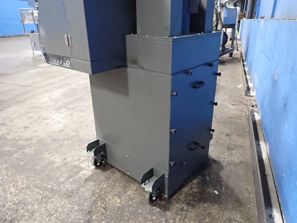 Diversified 46" X 22" Paint/fume Booth - Maxflow Fb2x4