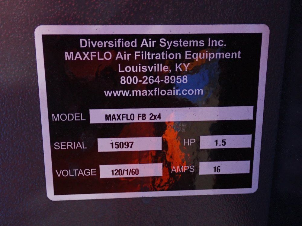 Diversified 46" X 22" Paint/fume Booth - Maxflow Fb2x4