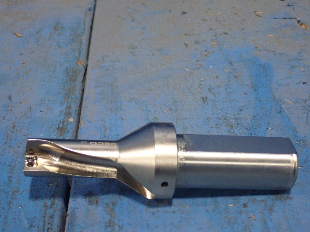 Seco Cutting Diameter: 0.728" Od Indexable Drill - Sd502-18-36-25r7