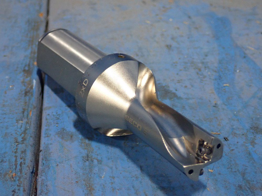 Seco Cutting Diameter: 0.728" Od Indexable Drill - Sd502-18-36-25r7