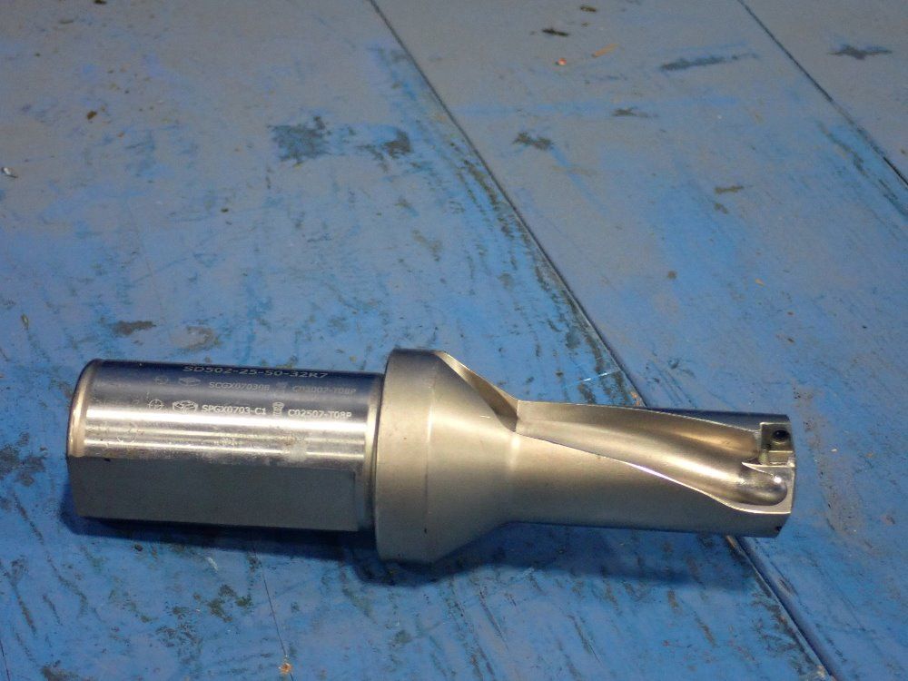 Seco Cutting Diameter: 0.984" Od Indexable Drill - Sd502-25-50-32r7
