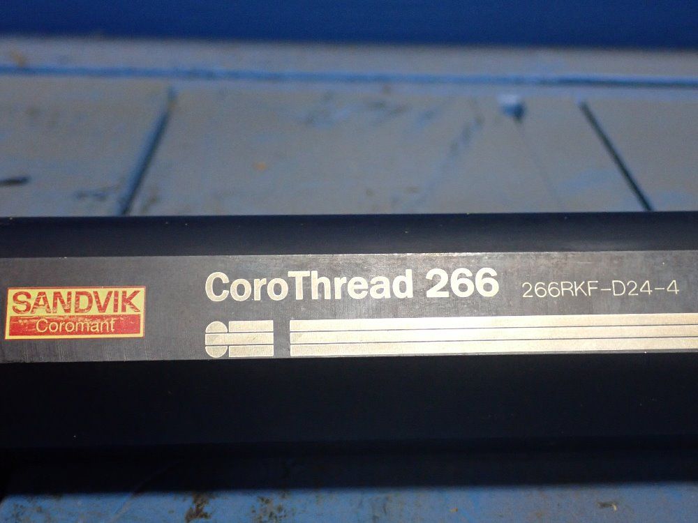 Sandvik Shank Tool For Thread Turning - Corothread 266/266rkf-d24-4