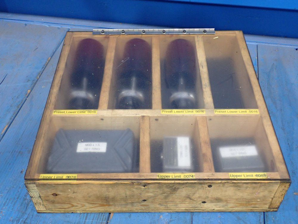 Biinternal Plug Gage Calibrator Set