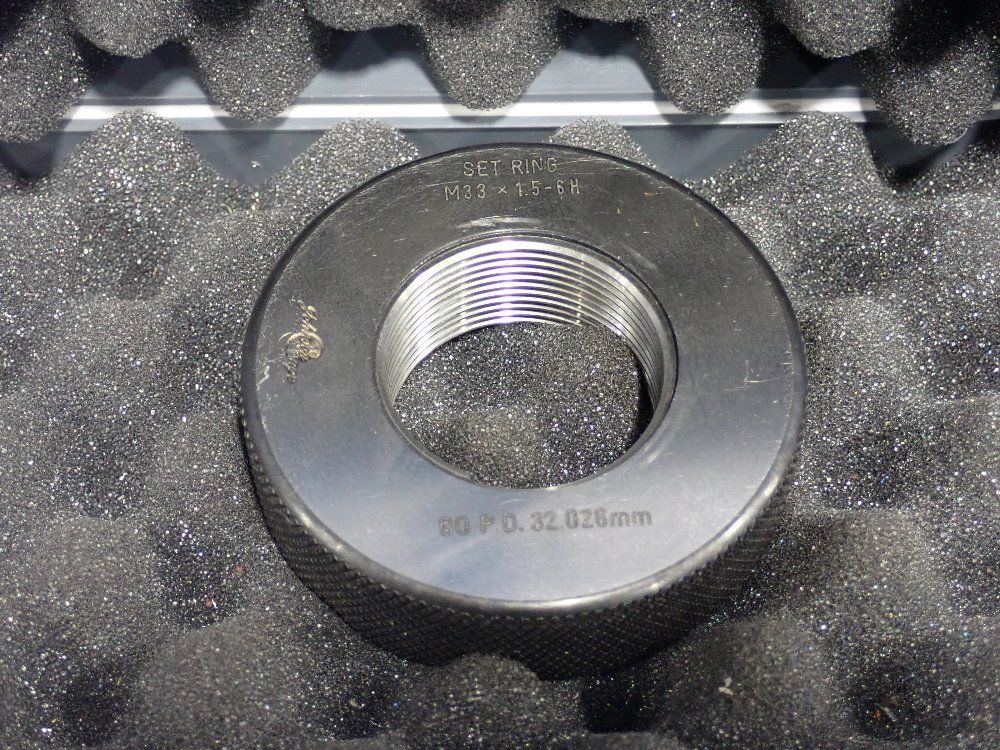 Biinternal Plug Gage Calibrator Set