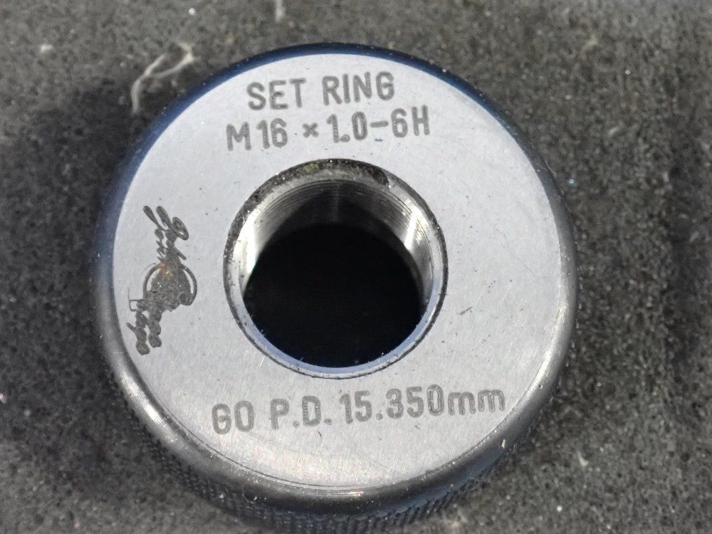 Biinternal Plug Gage Calibrator Set