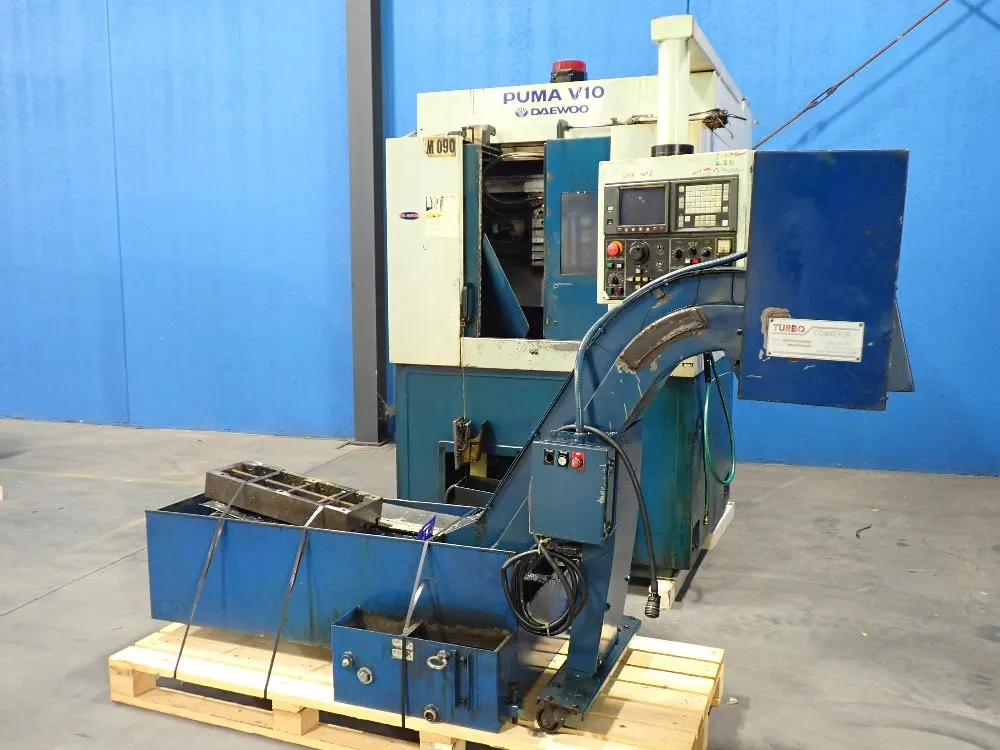 Daewoo Cnc Lathe W Conveyor - Puma V10
