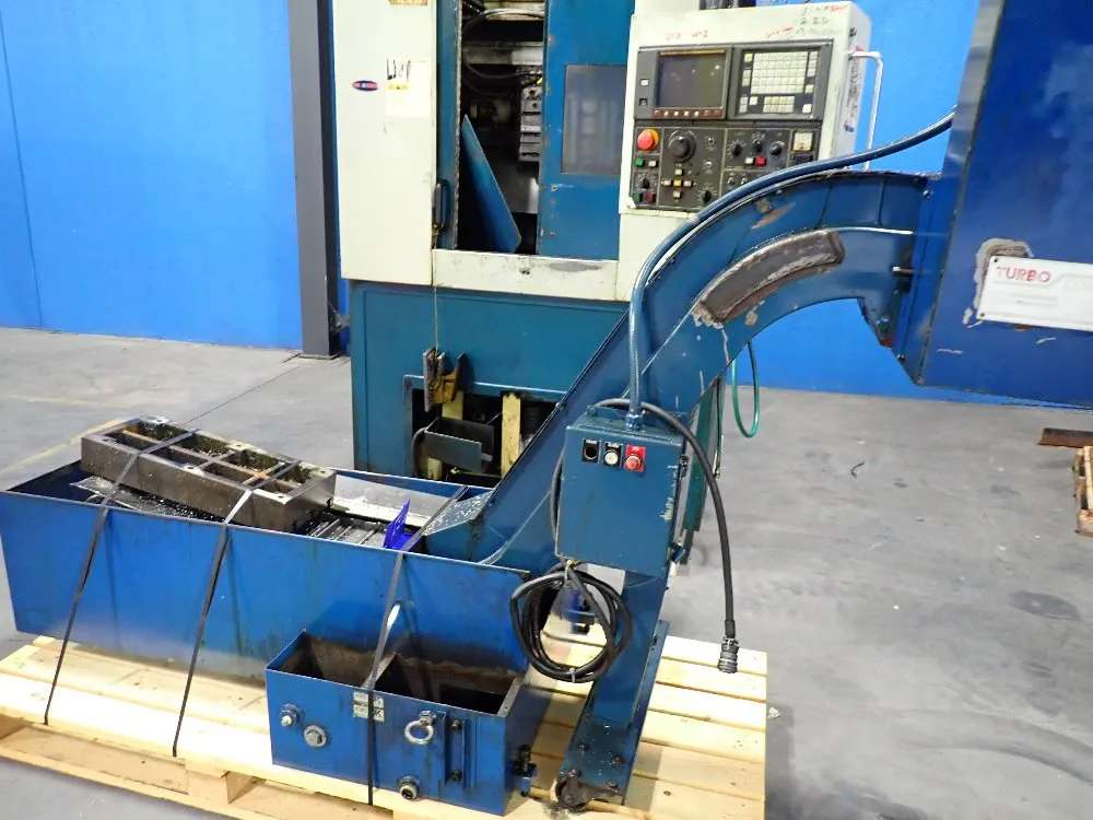 Daewoo Cnc Lathe W Conveyor - Puma V10