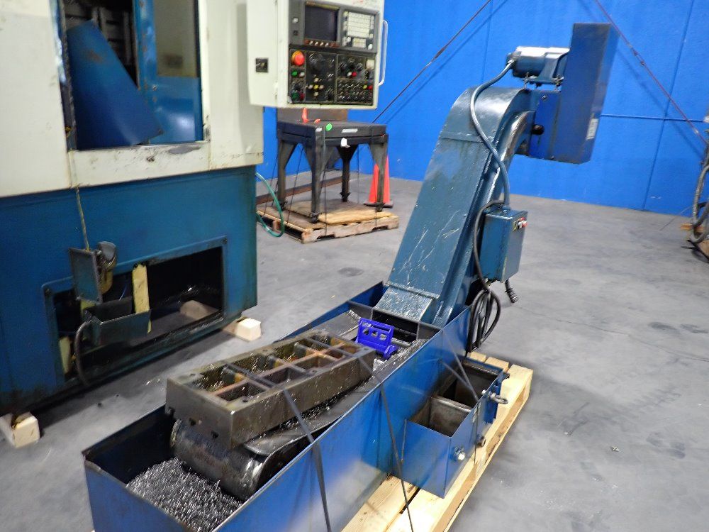 Daewoo Cnc Lathe W Conveyor - Puma V10