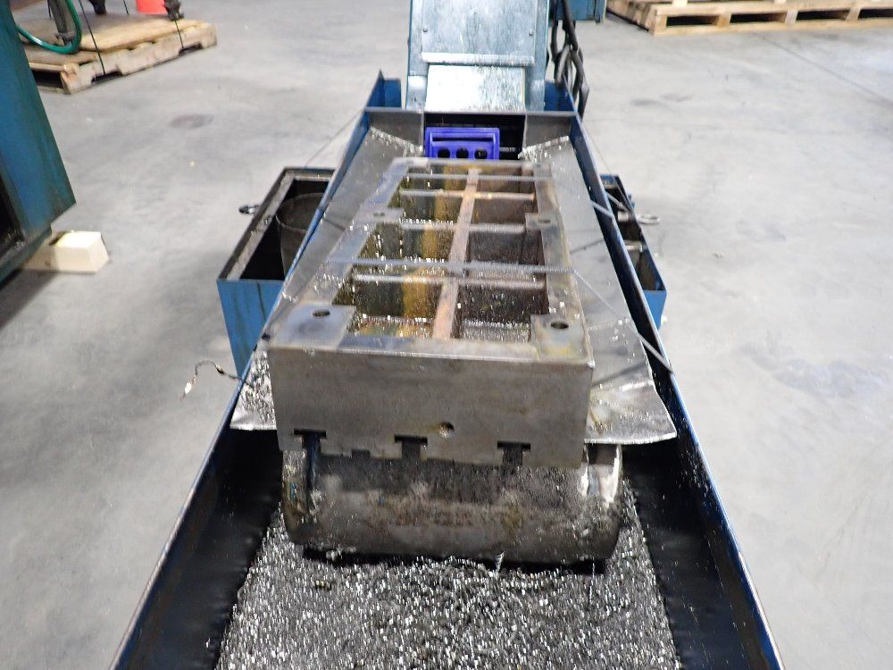 Daewoo Cnc Lathe W Conveyor - Puma V10