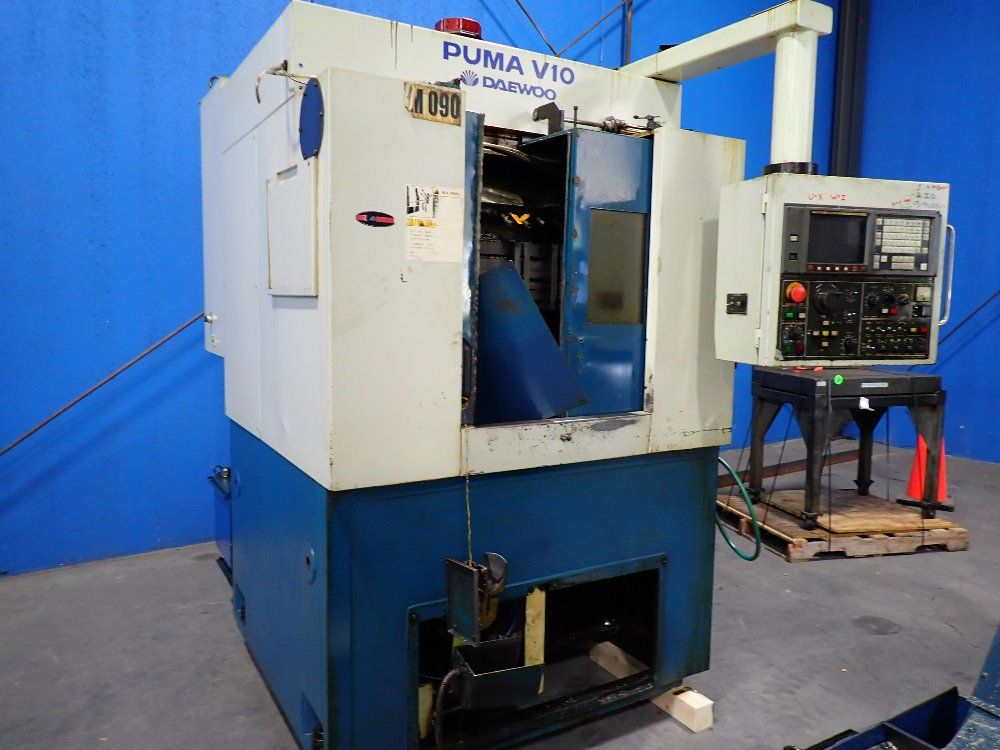 Daewoo Cnc Lathe W Conveyor - Puma V10