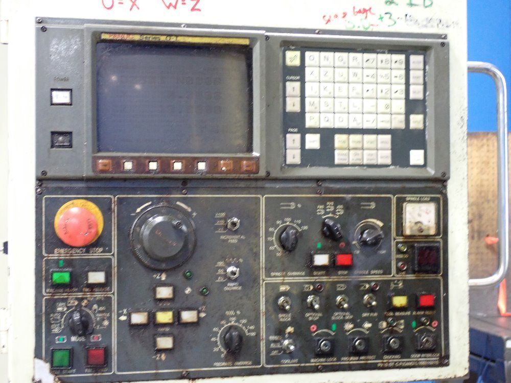 Daewoo Cnc Lathe W Conveyor - Puma V10